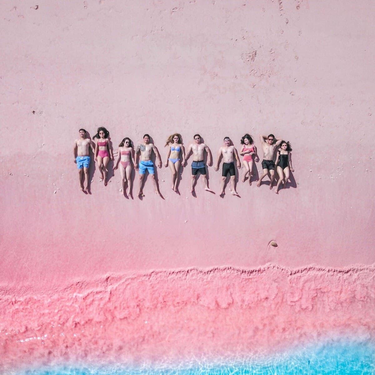 Pink sand and turquoise water at Pink Beach, Komodo