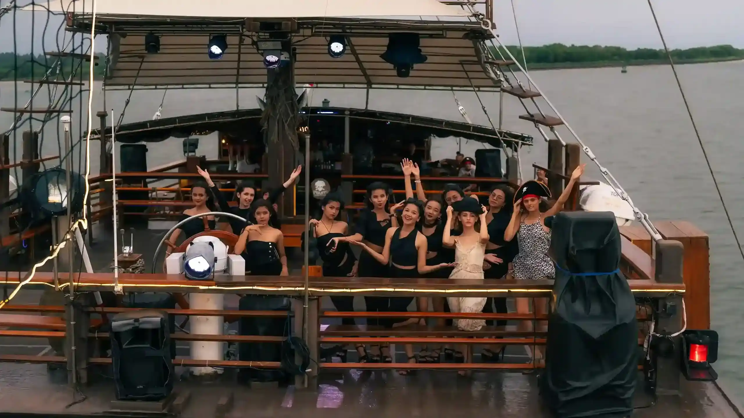 Day Charter & Sunset Cruises in Lombok